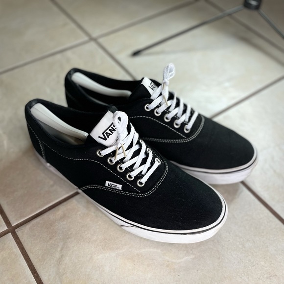 VANS Authentic Canvas Skate Shoes Black mens size 10 main image 9